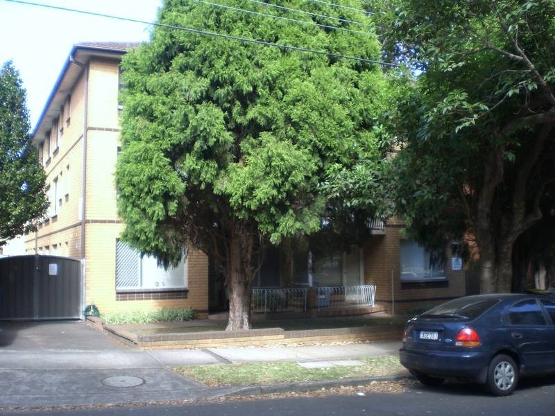 2/5 Cambridge Street, Penshurst NSW 2222