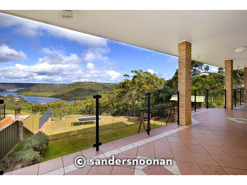 4 Riverglen Place, Illawong NSW 2234