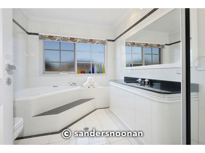 95 Brushwood Drive, Alfords Point NSW 2234