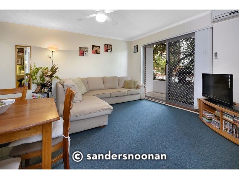 2/25 Romilly Street, Riverwood NSW 2210