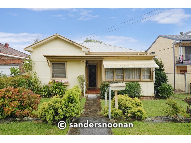 32 Augusta Street, Punchbowl NSW 2196