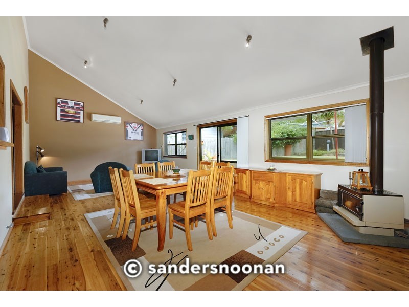 6 Fewtrell Avenue, Revesby Heights NSW 2212