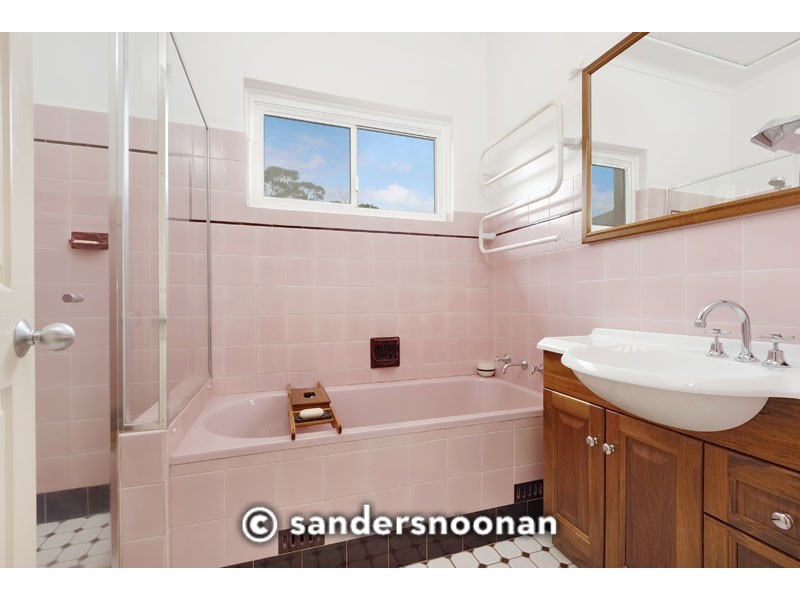 9 Myrtle Street, Oatley NSW 2223