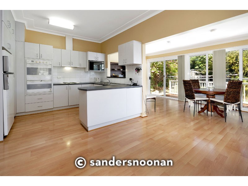 11 Carramar Place, Peakhurst Heights NSW 2210