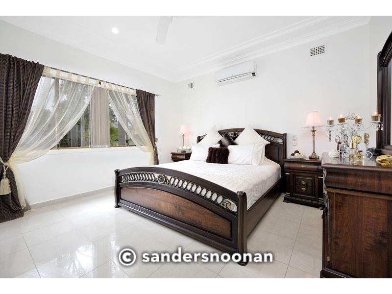 12 Allawah Avenue, Sefton NSW 2162