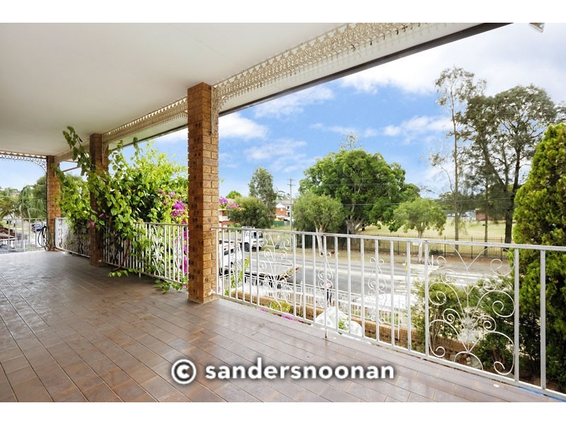 2A Hillcrest Ave, Wiley Park NSW 2195