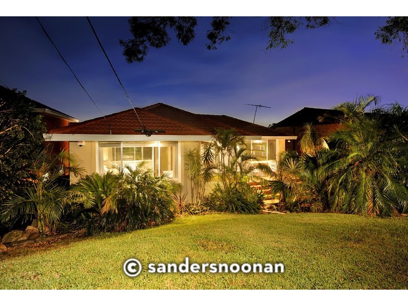 18 Vista Avenue, Peakhurst Heights NSW 2210