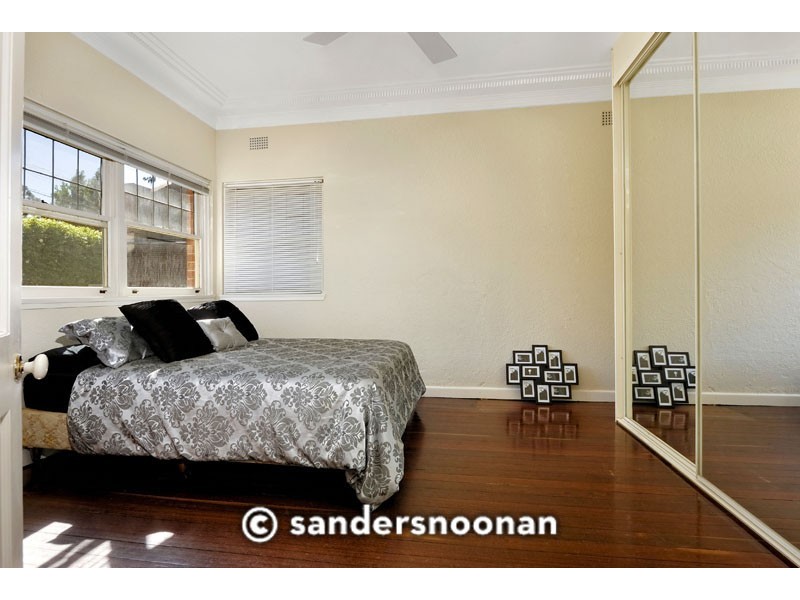 11 Douglas Haig Street, Oatley NSW 2223