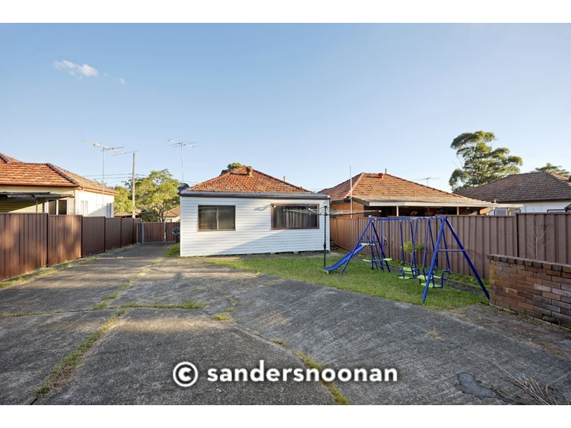 14 Bransgrove Road, Revesby NSW 2212