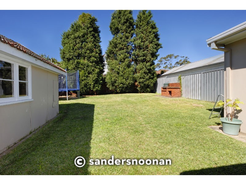 25 Bailey Parade, Peakhurst NSW 2210