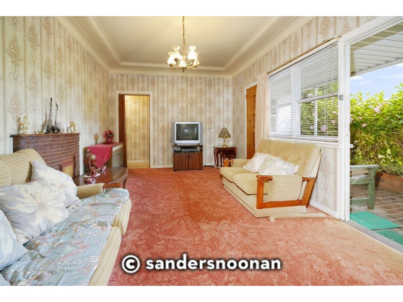 9 Nettleton Avenue, Riverwood NSW 2210