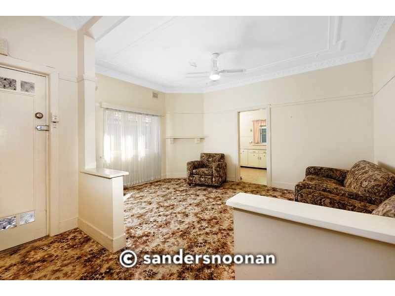 206 Carrington Avenue, Hurstville NSW 2220