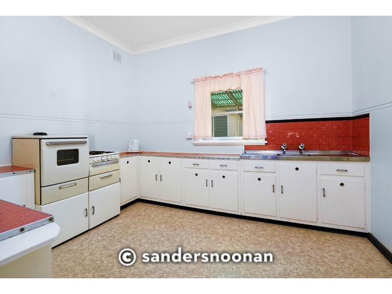 206 Carrington Avenue, Hurstville NSW 2220