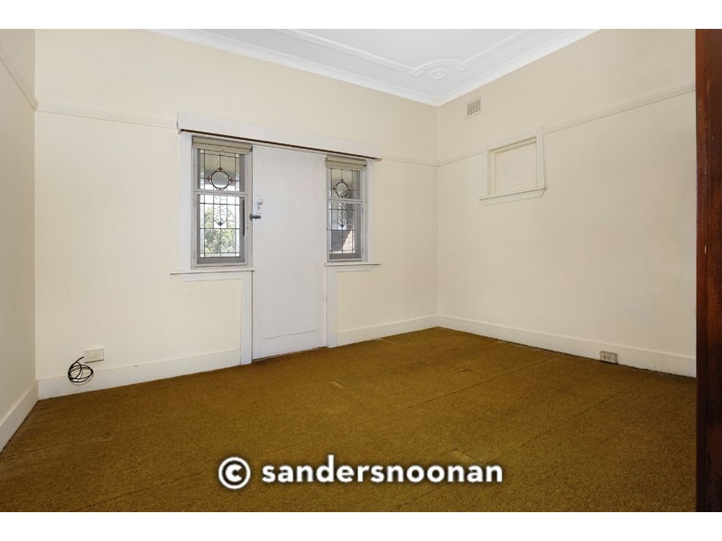 206 Carrington Avenue, Hurstville NSW 2220