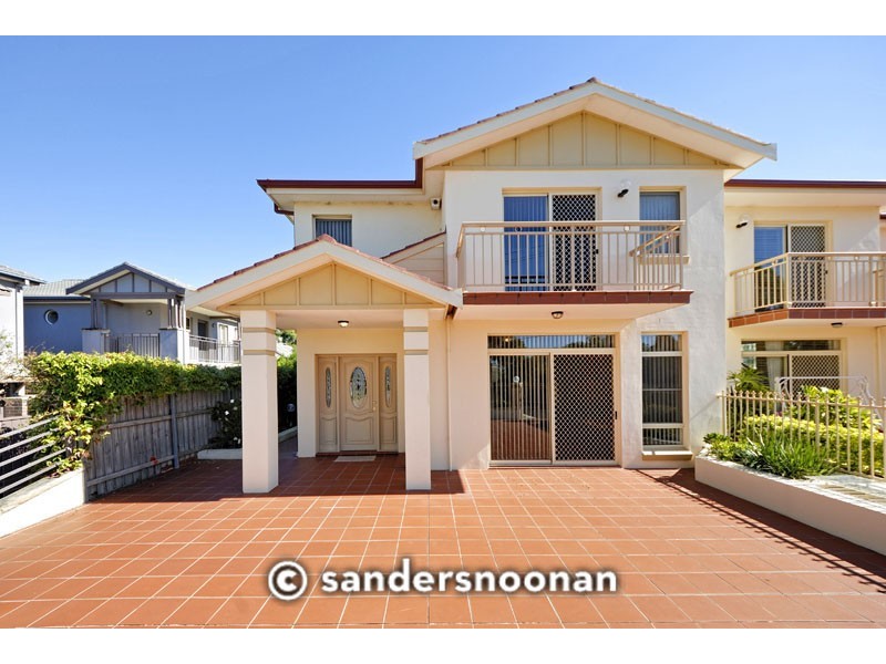 2/10 Yarran Road, Oatley NSW 2223