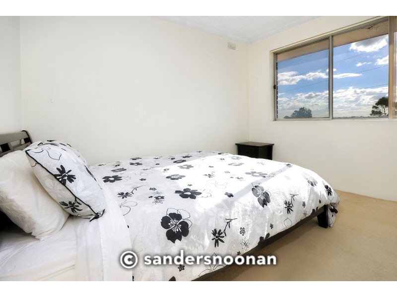 8/25 Romilly Street, Riverwood NSW 2210