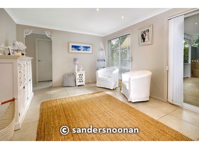 17 Eucalyptus Court, Picnic Point NSW 2213