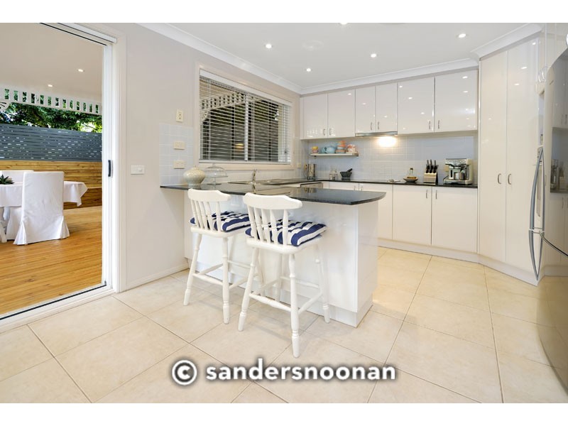 17 Eucalyptus Court, Picnic Point NSW 2213