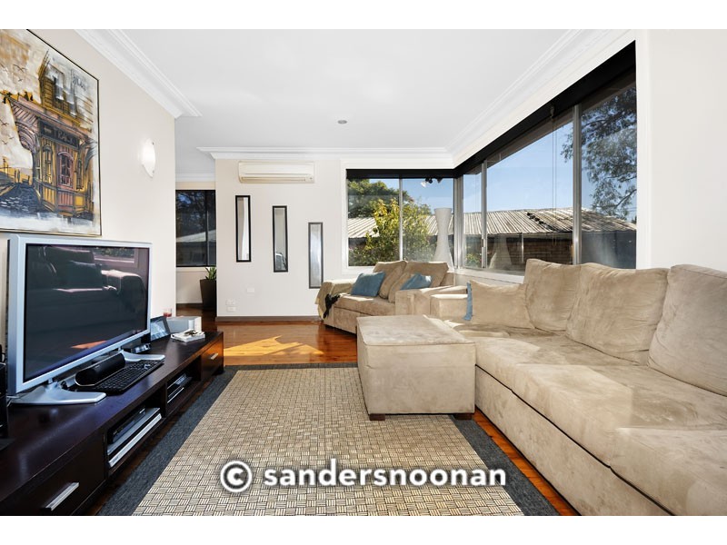 29 Palona Crescent, Engadine NSW 2233