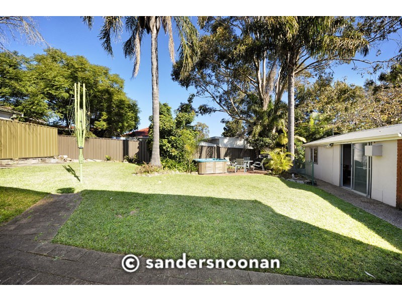 29 Palona Crescent, Engadine NSW 2233