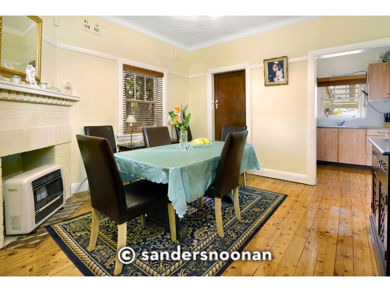 124 Carrington Avenue, Hurstville NSW 2220