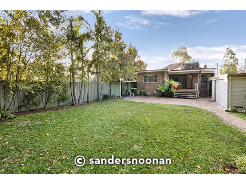 12 Allambee Crescent, Beverly Hills NSW 2209