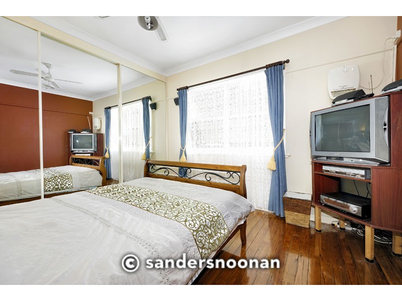 31 Milford Road, Peakhurst NSW 2210