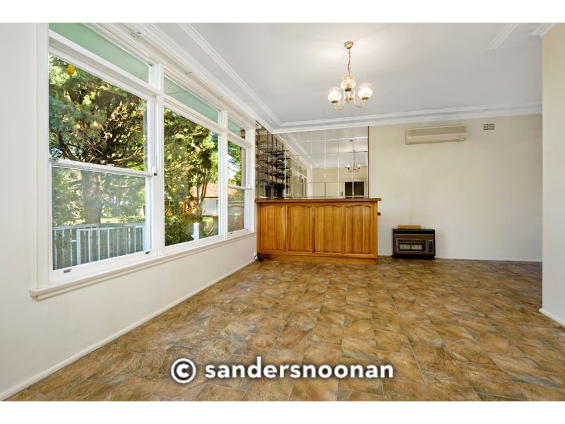 29 Denise Crescent, Peakhurst NSW 2210