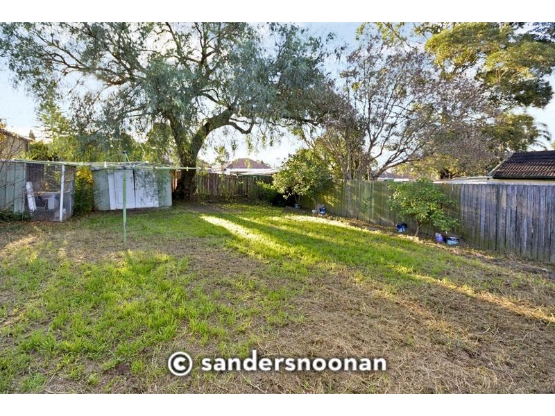 166 Arab Road, Padstow NSW 2211