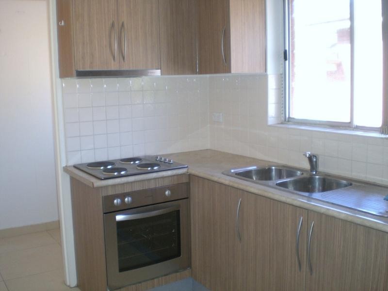 6/21 Chapel Road, Roselands NSW 2196