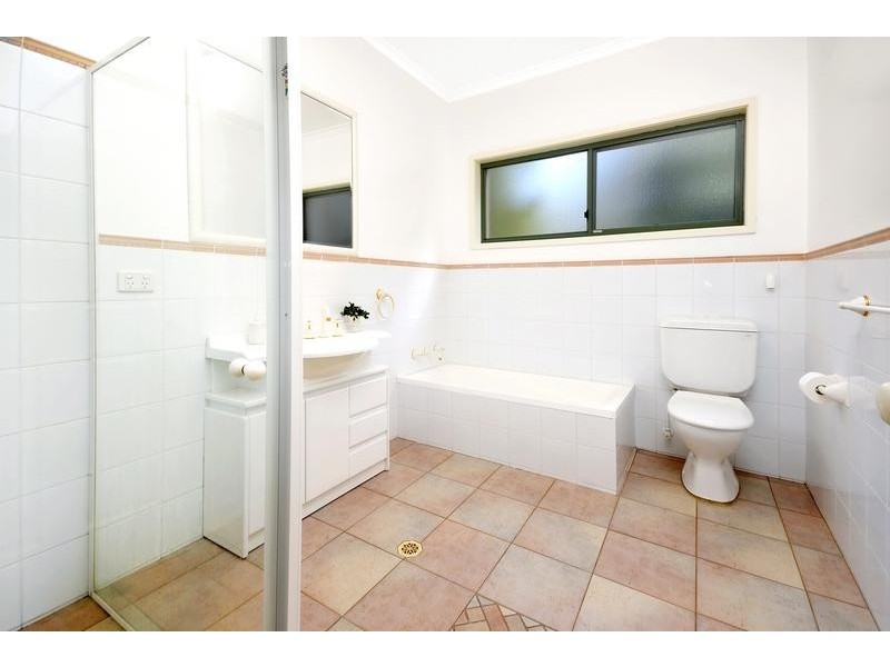 Lugarno NSW 2210