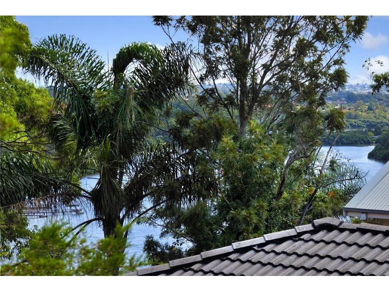 Lugarno NSW 2210
