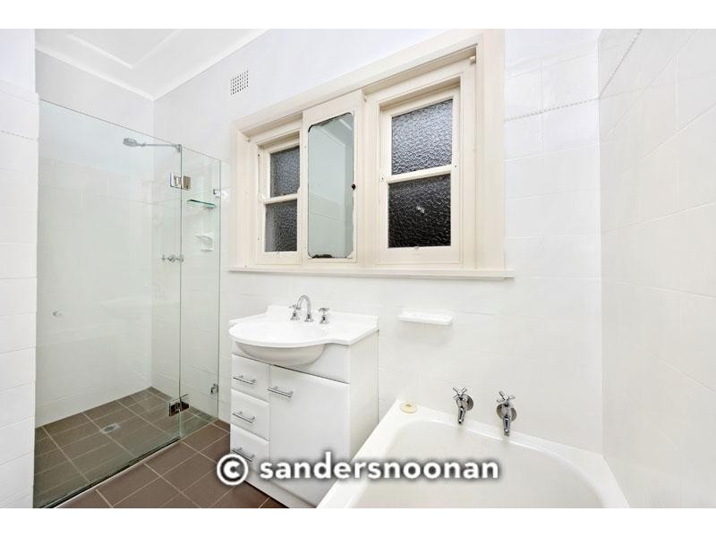 4 Rosemont Avenue, Mortdale NSW 2223