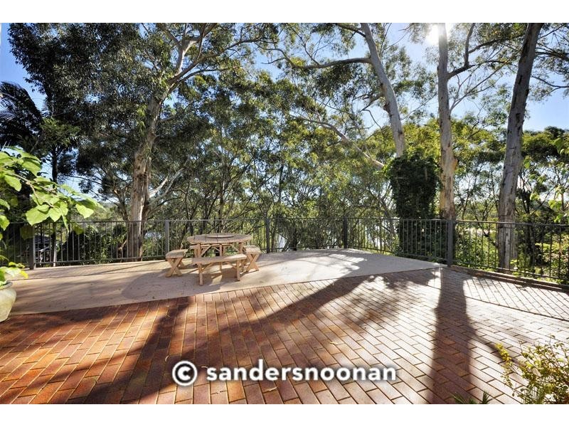 10 Cypress Drive, Lugarno NSW 2210