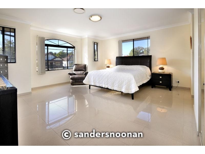 19 Stephenson Street, Roselands NSW 2196