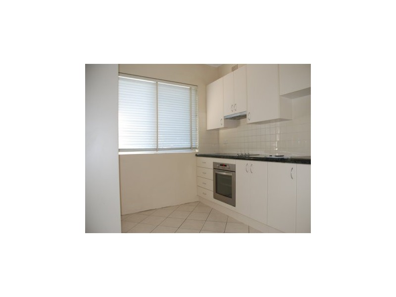 8 Rossi Street, South Hurstville NSW 2221