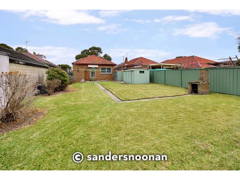 12 Karingal Street, Kingsgrove NSW 2208