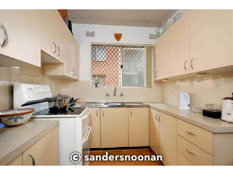 1/6 Oxford Street, Mortdale NSW 2223