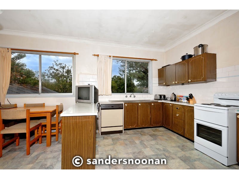 34 Anderson Road, Mortdale NSW 2223