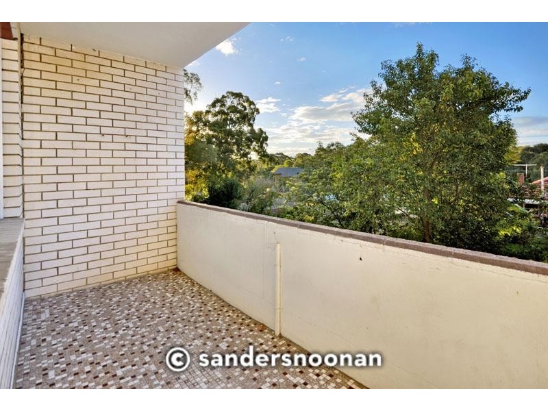 2/25-27 Graham Road, Narwee NSW 2209