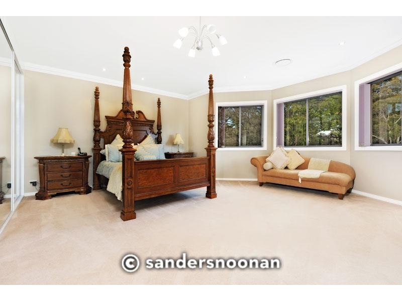 90 Payten Avenue, Roselands NSW 2196