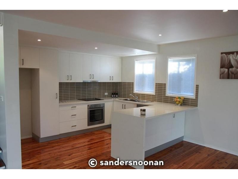 54 Wayne Avenue, Lugarno NSW 2210