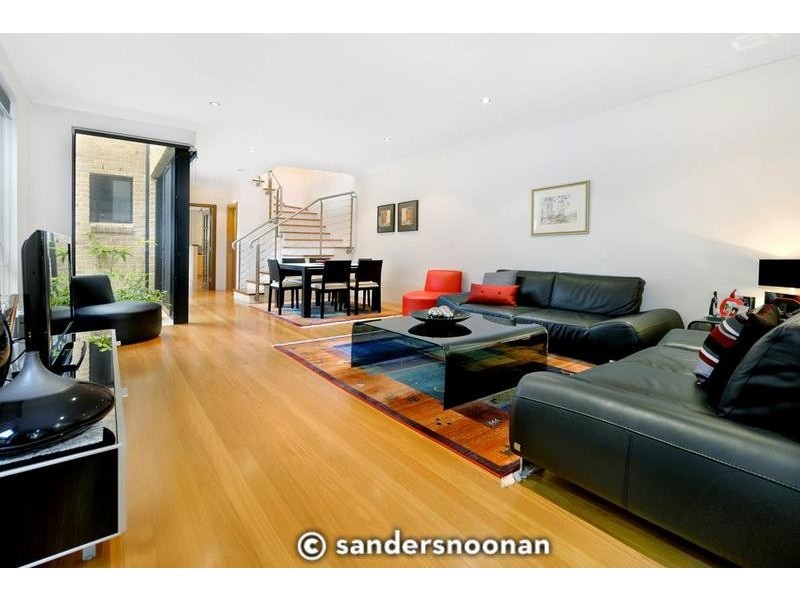 23 Universal Street, Mortdale NSW 2223