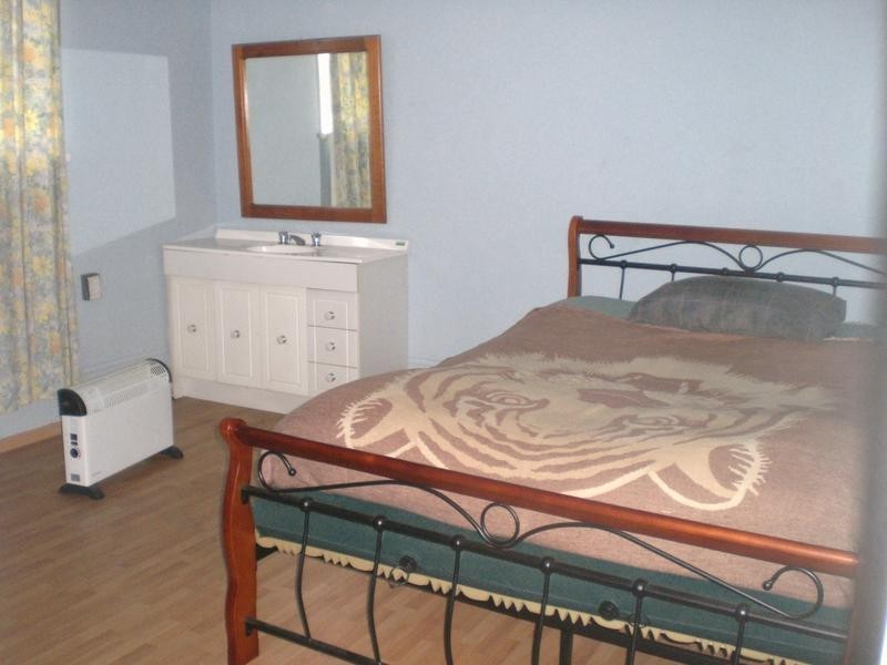 77 Hillcrest Avenue, Hurstville Grove NSW 2220