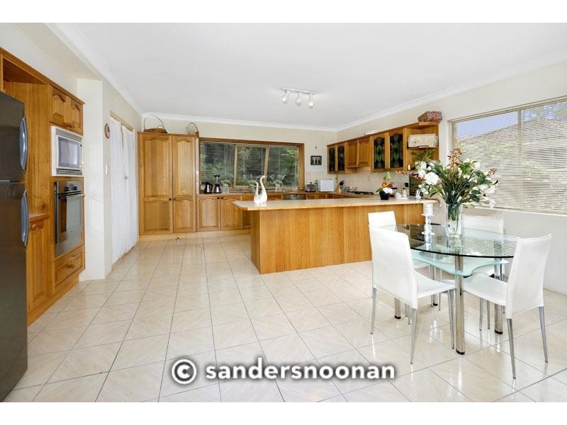 1 McManus Place, Lugarno NSW 2210