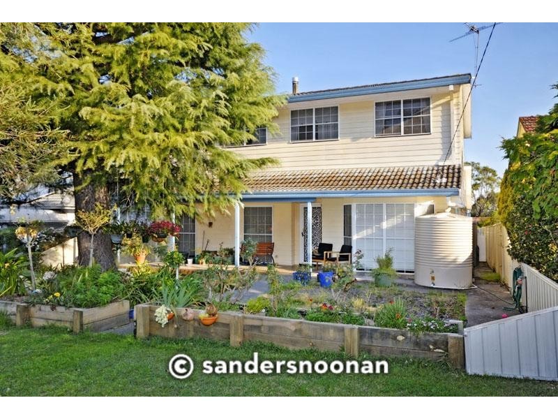 29 Clarendon Road, Peakhurst NSW 2210