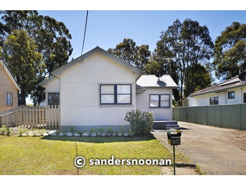 34 Amy Road, Peakhurst NSW 2210