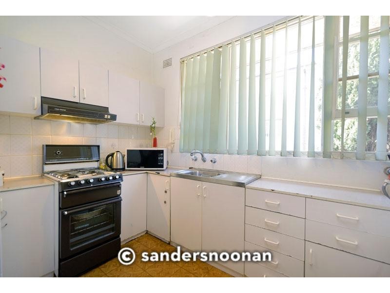 8/24 Oxford Street, Mortdale NSW 2223