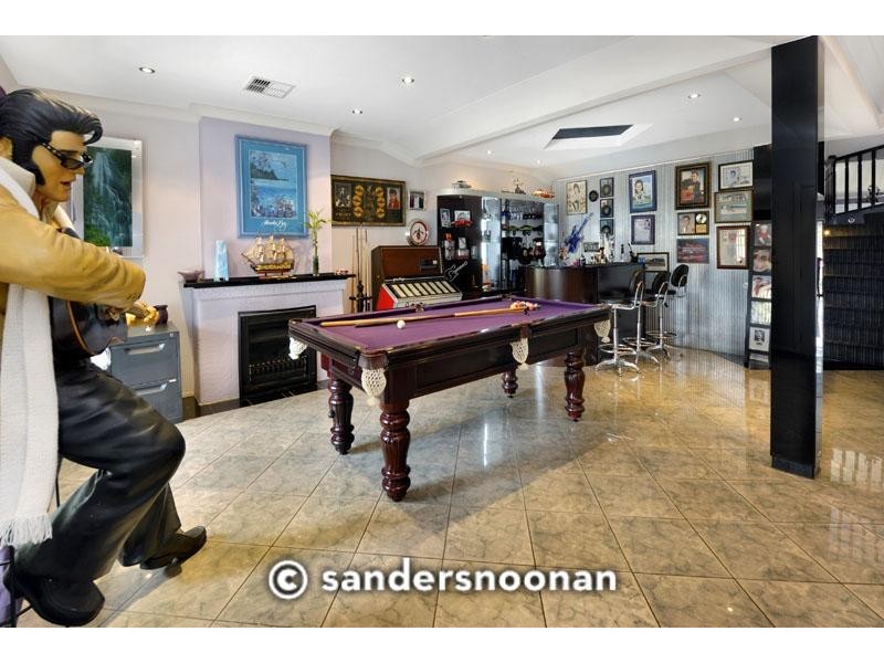 11 Amy Road, Peakhurst NSW 2210