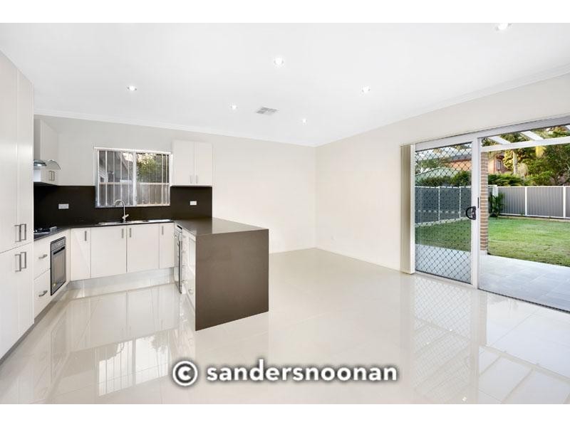 12 Blackshaw Avenue, Mortdale NSW 2223